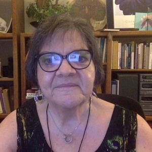 Meet your Posher, Toni